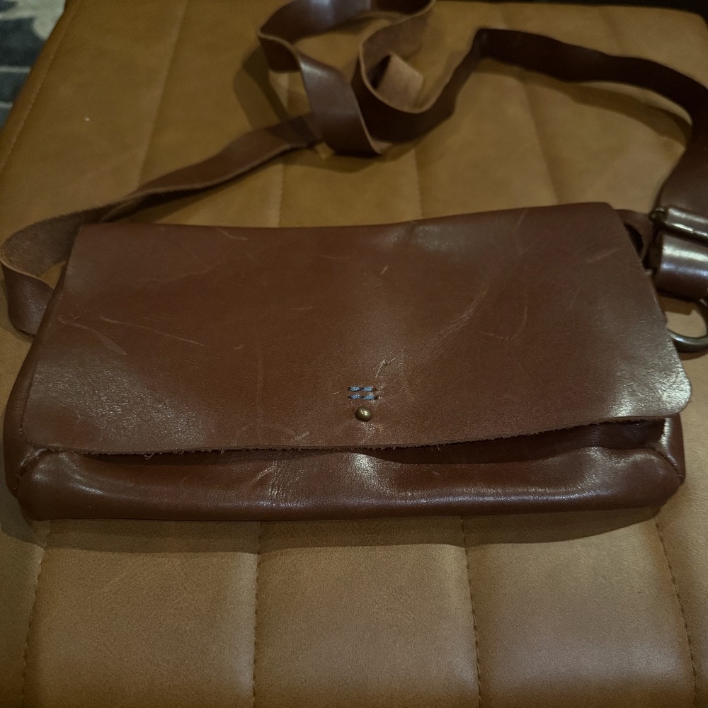 NEVER USED - EMBRAZIO - AMELIA HANDMADE LEATHER SLING BAG